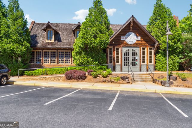 6935 Wakehurst Place, Cumming, GA 30040