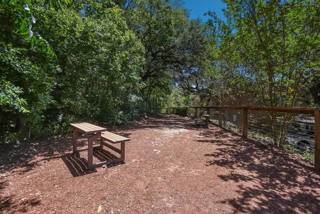 841 E Oltorf ST, Austin, TX 78704