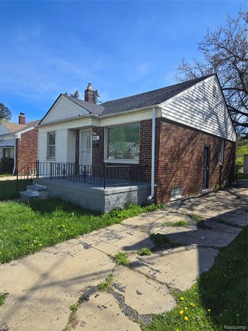 8842 Longacre Street, Detroit, MI 48228