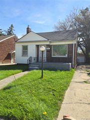8842 Longacre Street, Detroit, MI 48228