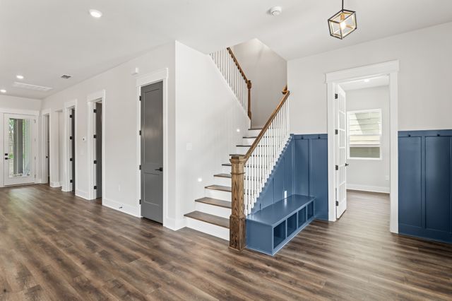 1526 Jones Ave, Nashville, TN 37207