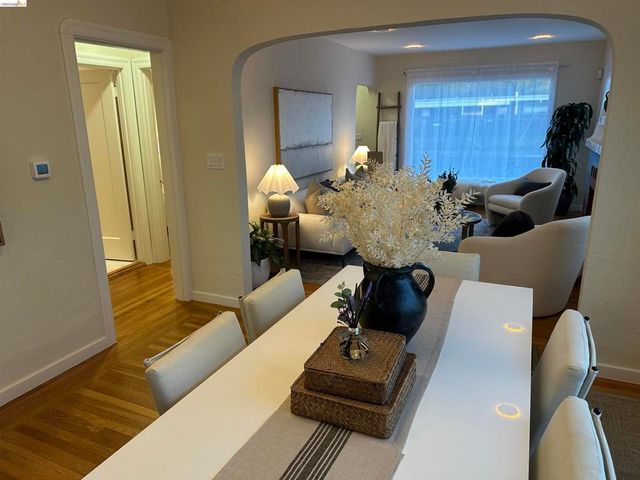 2426 West Street, Berkeley, CA 94702