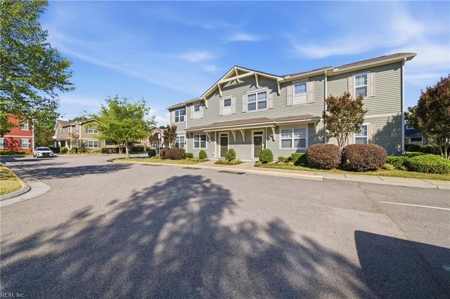 726 Lacy Oak DR, Chesapeake, VA 23320