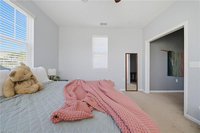 726 Lacy Oak DR, Chesapeake, VA 23320