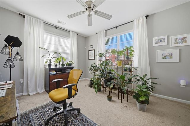 726 Lacy Oak DR, Chesapeake, VA 23320
