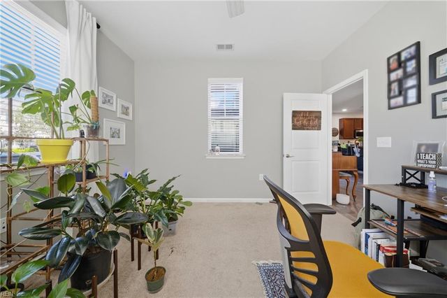 726 Lacy Oak DR, Chesapeake, VA 23320