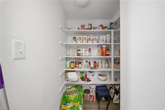 726 Lacy Oak DR, Chesapeake, VA 23320