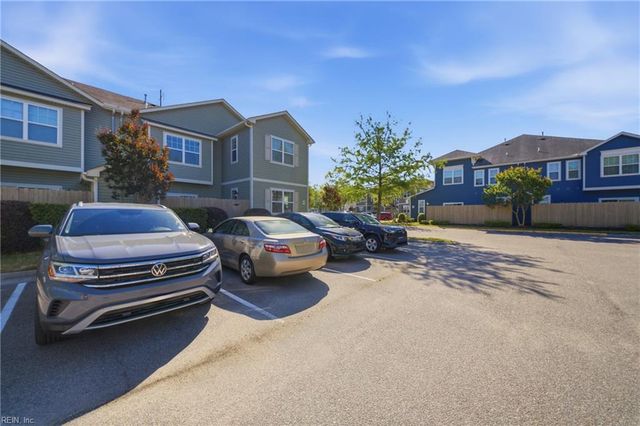 726 Lacy Oak DR, Chesapeake, VA 23320