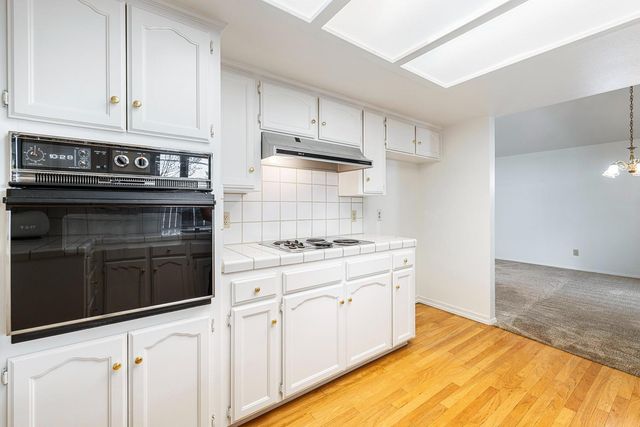 6363 N Gilroy Avenue, Fresno, CA 93722