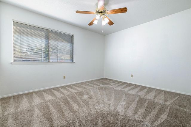 6363 N Gilroy Avenue, Fresno, CA 93722