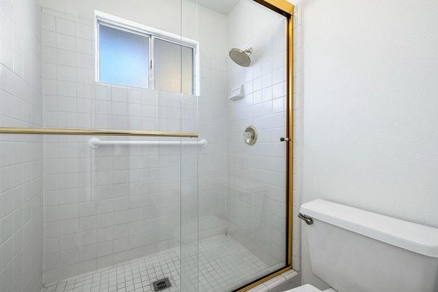 6363 N Gilroy Avenue, Fresno, CA 93722