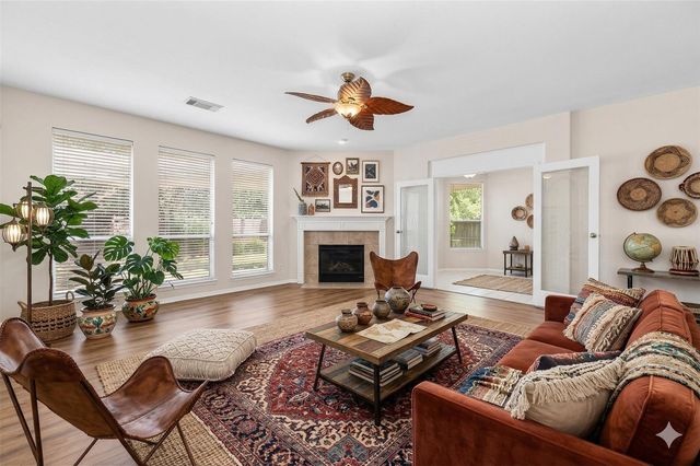 7902 Feather Springs, Houston, TX 77095