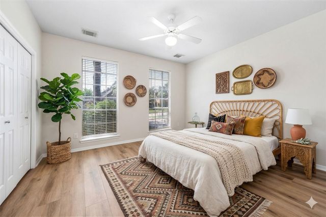 7902 Feather Springs, Houston, TX 77095