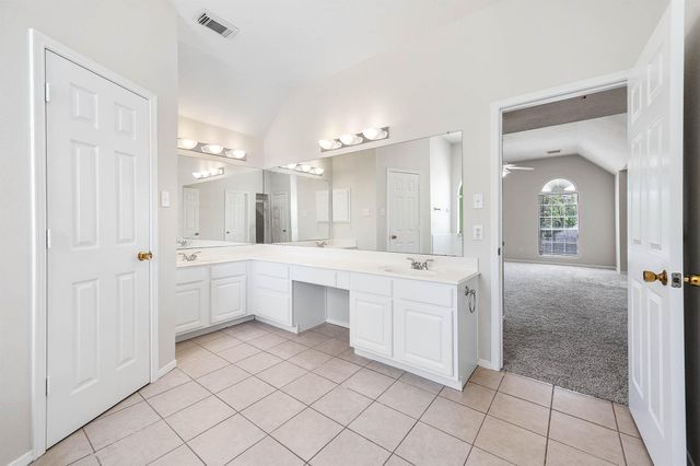 7902 Feather Springs, Houston, TX 77095