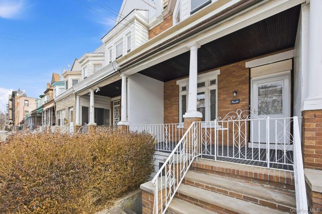 1739 W 9th Street, Brooklyn, NY 11223