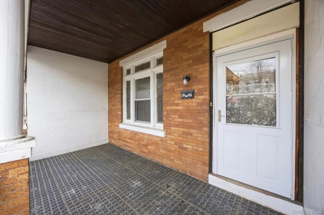 1739 W 9th Street, Brooklyn, NY 11223