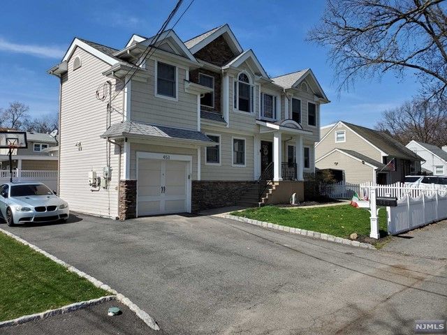 454 South Riverview Drive, Totowa, NJ 07512