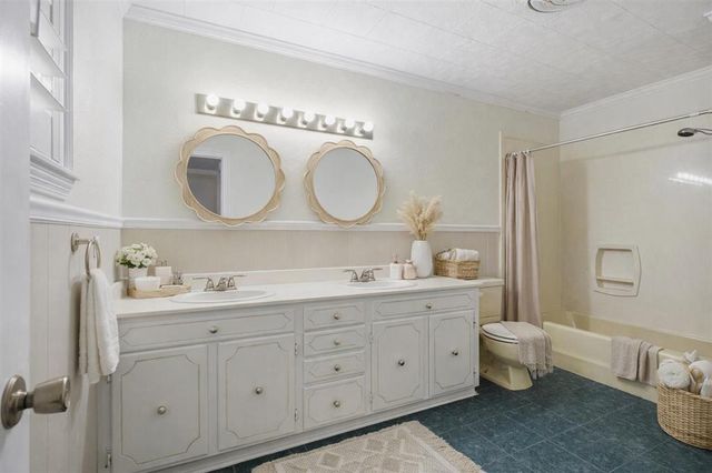 1712 Charles Drive, Lake Charles, LA 70605