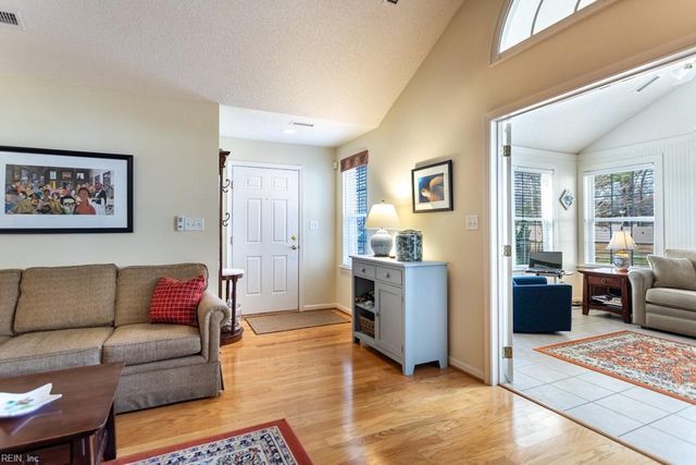 604 Tabb Smith TRL, Yorktown, VA 23693