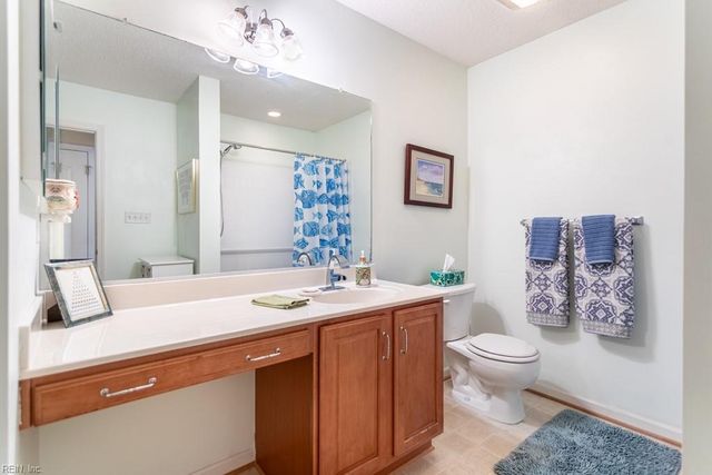 604 Tabb Smith TRL, Yorktown, VA 23693