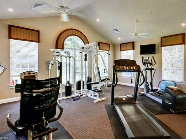 604 Tabb Smith TRL, Yorktown, VA 23693