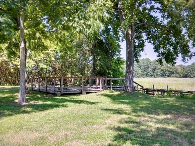 604 Tabb Smith TRL, Yorktown, VA 23693