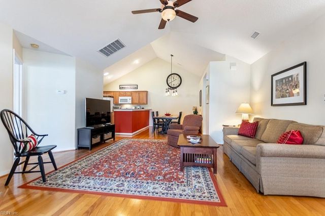 604 Tabb Smith TRL, Yorktown, VA 23693