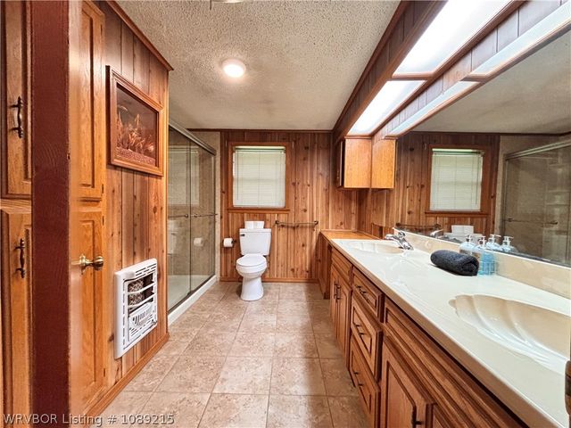 415 N Vine Street, Hackett, AR 72937