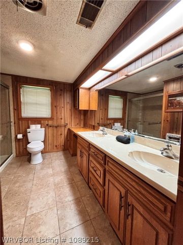 415 N Vine Street, Hackett, AR 72937