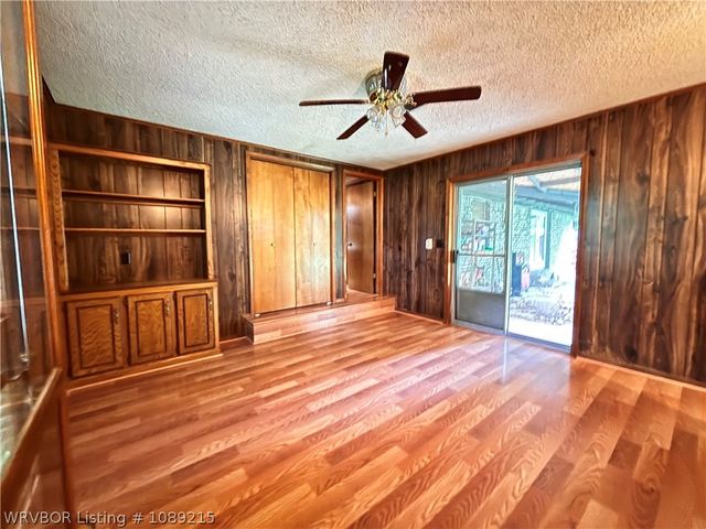 415 N Vine Street, Hackett, AR 72937