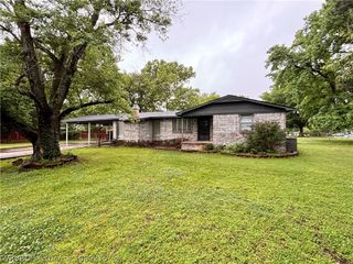 415 N Vine Street, Hackett, AR 72937