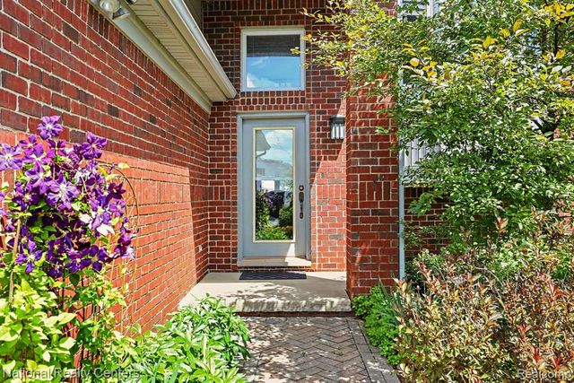 10368 Saint John Drive, Algonac, MI 48001