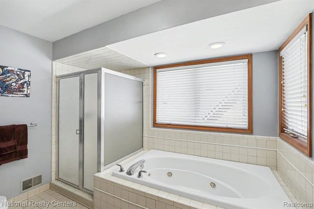 10368 Saint John Drive, Algonac, MI 48001