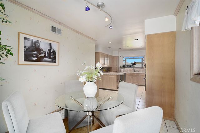 22548 Waterbury Street, Woodland Hills, CA 91364