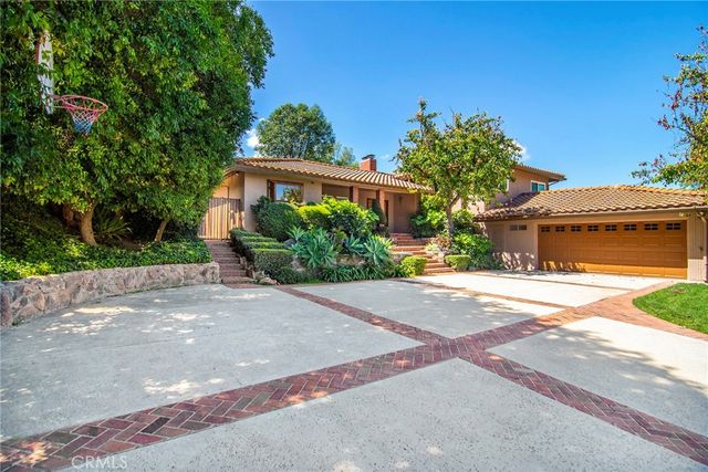 22548 Waterbury Street, Woodland Hills, CA 91364