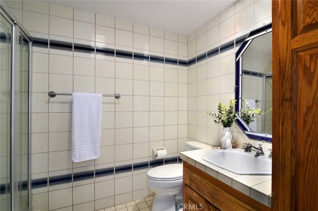 22548 Waterbury Street, Woodland Hills, CA 91364