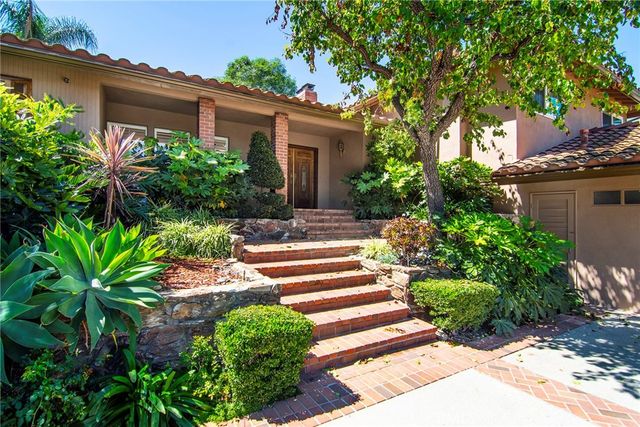 22548 Waterbury Street, Woodland Hills, CA 91364