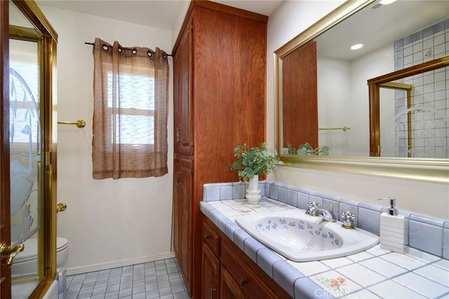 22548 Waterbury Street, Woodland Hills, CA 91364