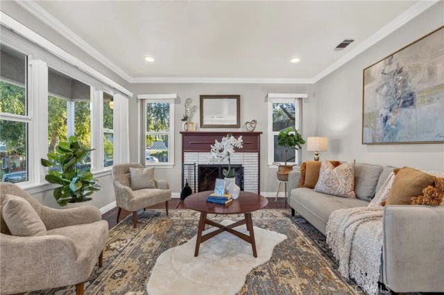 3215 Prospect, Glendale, CA 91214
