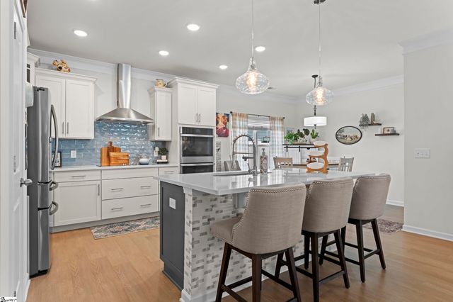 649 Columbus Circle, Simpsonville, SC 29680