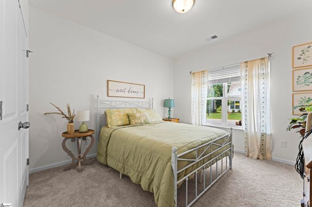 649 Columbus Circle, Simpsonville, SC 29680