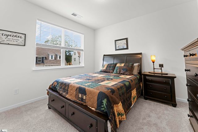649 Columbus Circle, Simpsonville, SC 29680
