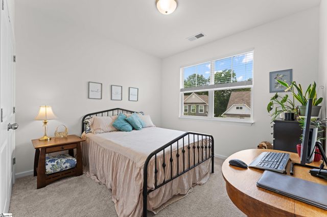 649 Columbus Circle, Simpsonville, SC 29680