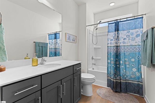 649 Columbus Circle, Simpsonville, SC 29680