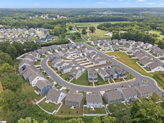 649 Columbus Circle, Simpsonville, SC 29680
