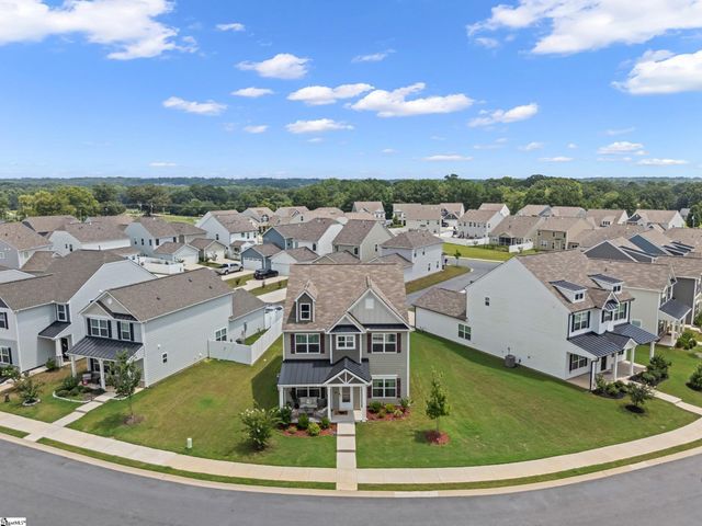 649 Columbus Circle, Simpsonville, SC 29680