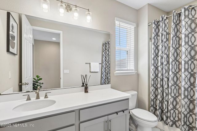5114 ANGEL LAKE Drive, Jacksonville, FL 32218