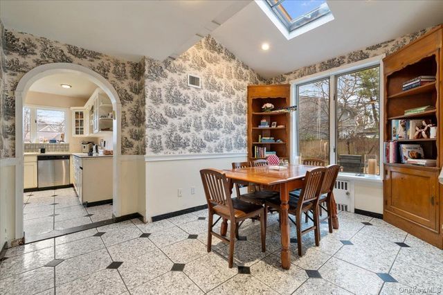 136 Linden Street, Woodmere, NY 11598