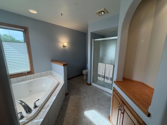 2135 Sherman ROAD, Jackson, WI 53037