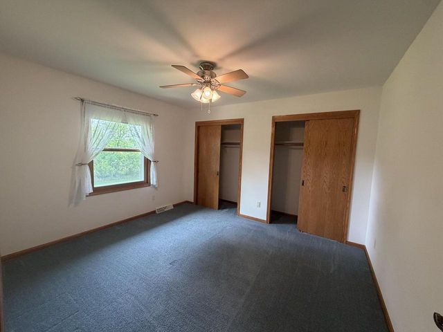 2135 Sherman ROAD, Jackson, WI 53037